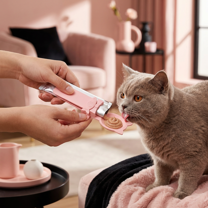 Cat Treat Spoon Feeder – Lickable Wet Food Dispenser with Long Handle