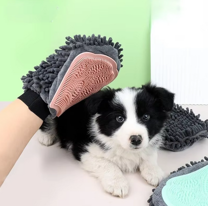 2-in-1 Grooming Glove With Microfiber And Silicone - Gentle Massage And Efficient Hair Removal For Dogs And Cats
